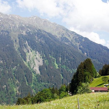 Alpenapart Montafon - Bitschweil Huesle Schruns Bagian luar foto
